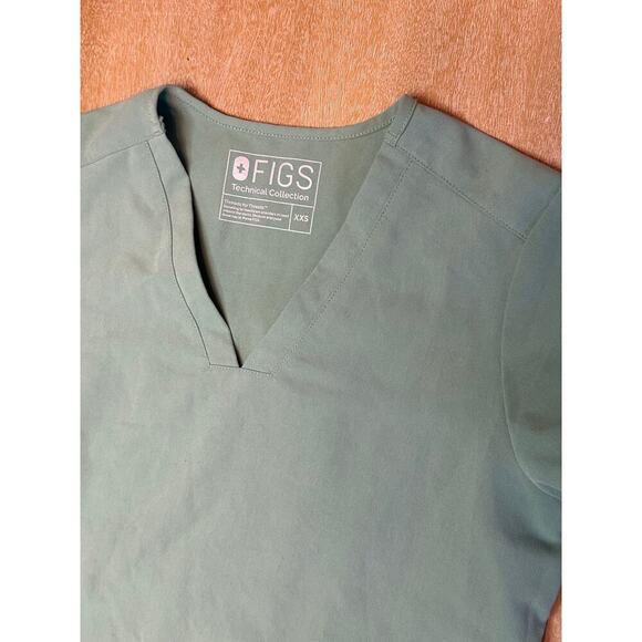 Figs Casma Three-Pocket Scrub Top (JADE) - Picture 5 of 5